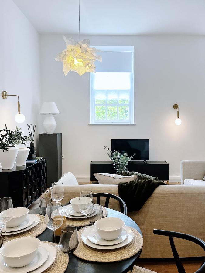 Todmorden Town Centre Apartment エクステリア 写真