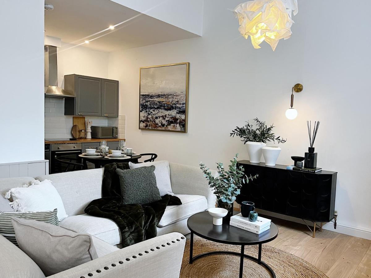 Todmorden Town Centre Apartment エクステリア 写真